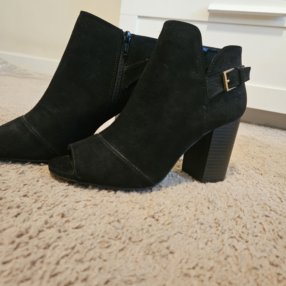 Ankle boots. Never used.